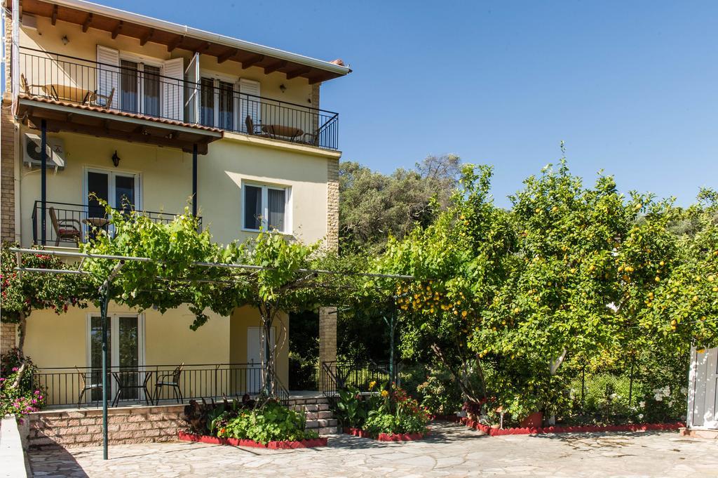 Kefalas Apartments Parga Luaran gambar