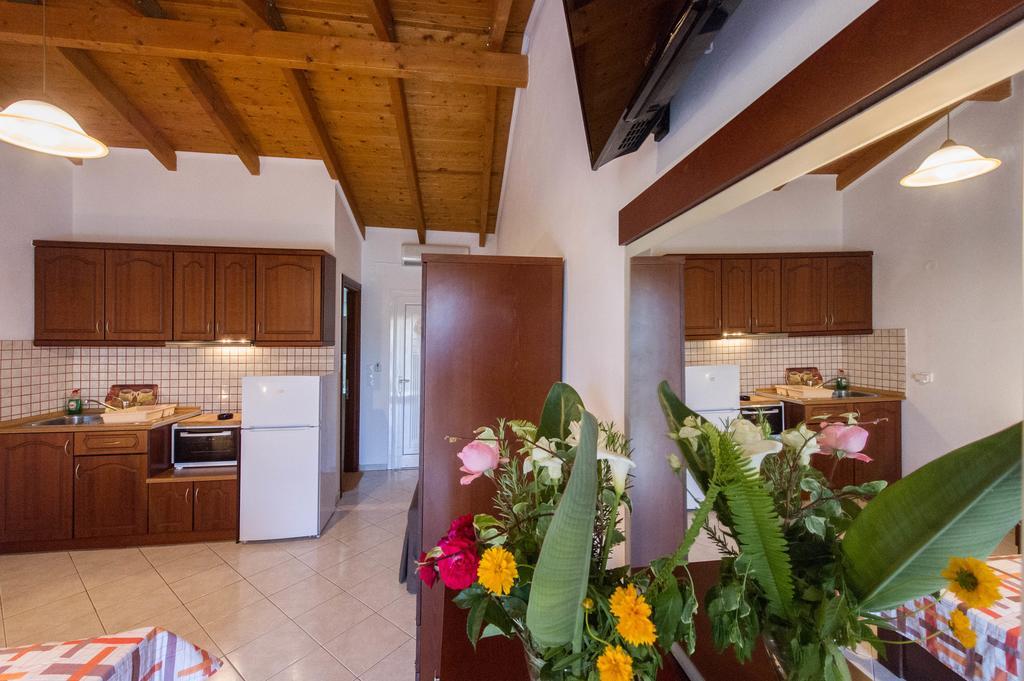 Kefalas Apartments Parga Luaran gambar